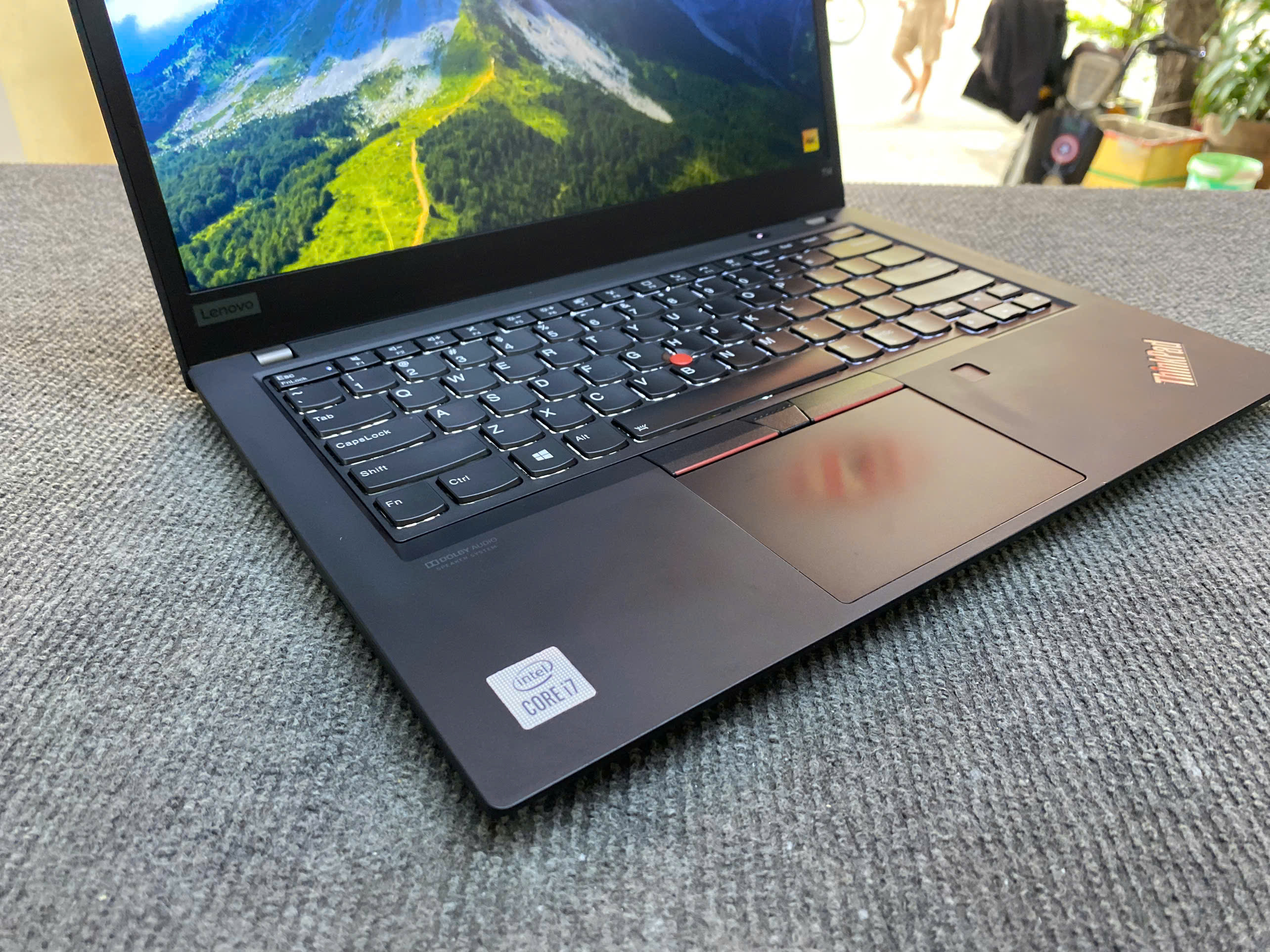 ThinkPad T14 Gen 1 với cấu hình i7-10610U / 16GB RAM / 256GB SSD